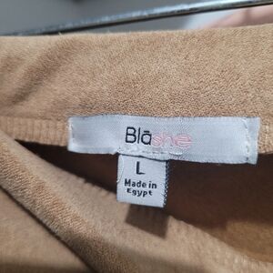 Brown Egypt  top.and mini skirt